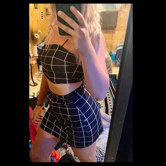 SHEIN CAMI TOP & MINI SKIRT - Picture 2 of 2